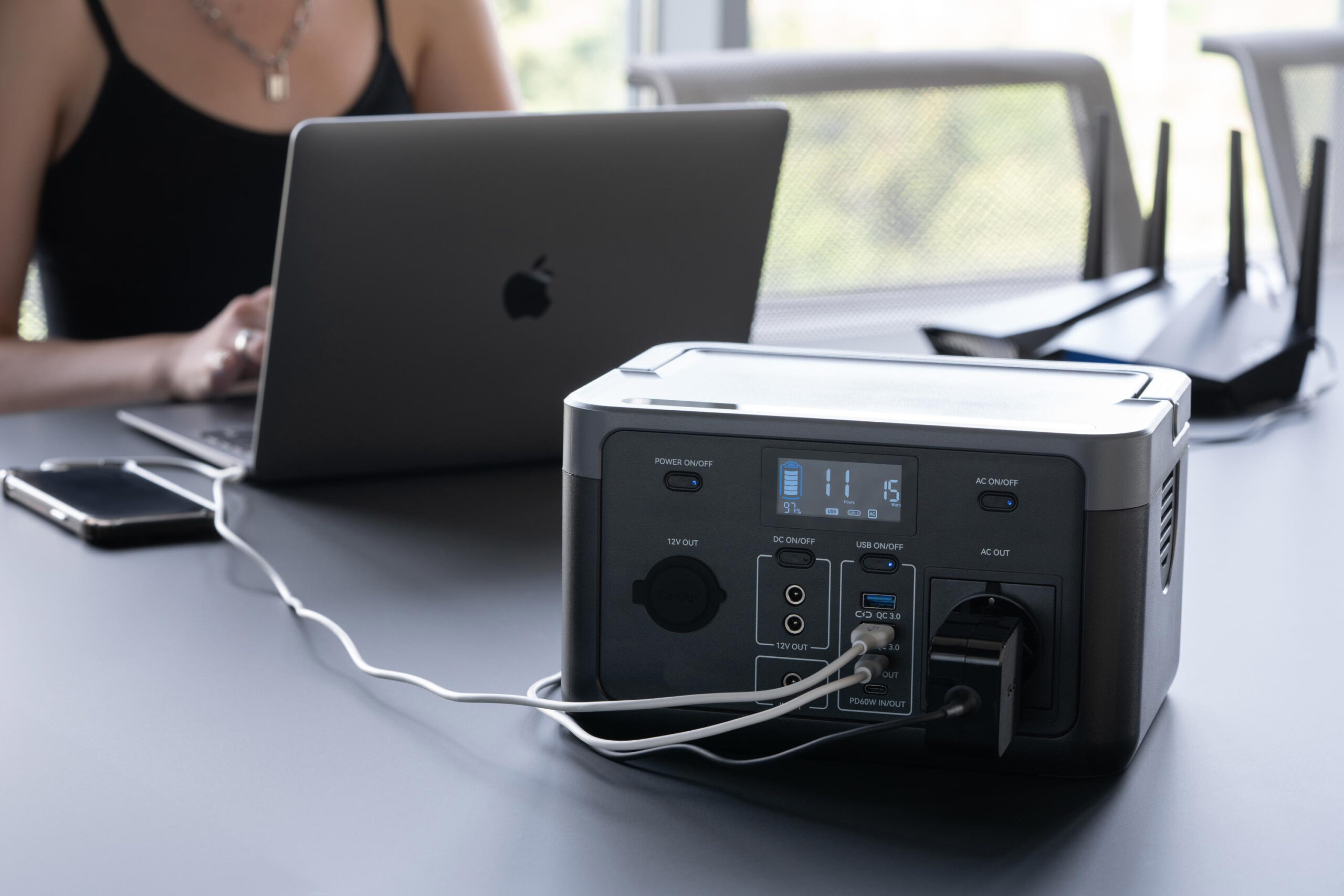 Види портативних зарядних станцій